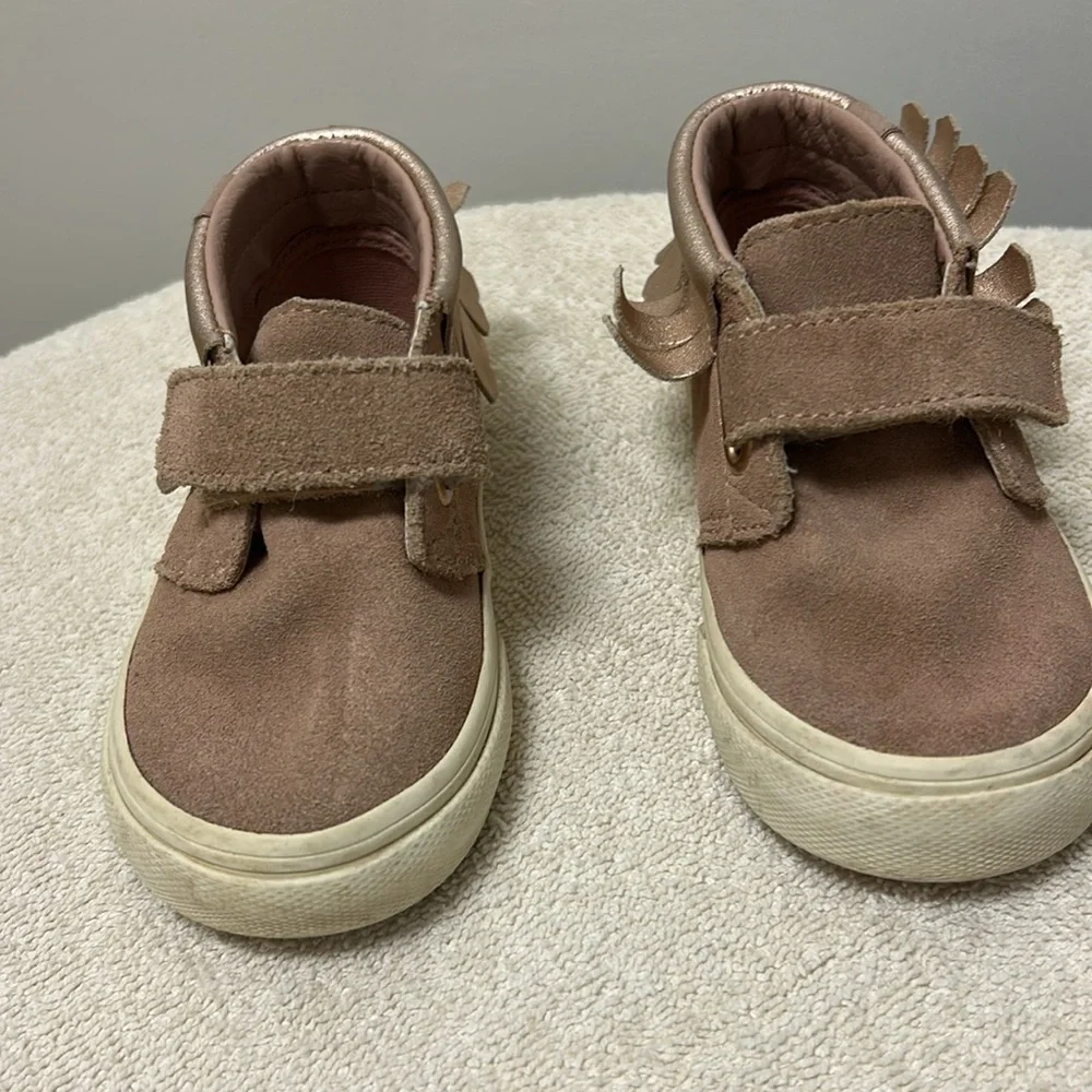 Vans fringe moccasin pink suede sneaker kids toddlers Slip In loop strap size 7